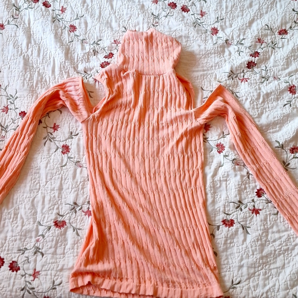 Pink turtleneck